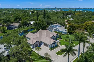 1575 Eastbrook Dr, Sarasota, FL 34231 - Photo 66