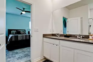 5764 Bungalow Grove Ct, Palmetto, FL 34221 - Photo 10