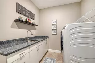 4921 Surfside Cir, Bradenton, FL 34211 - Photo 20