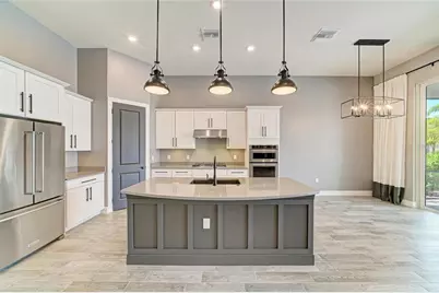 12151 Cranston Way, Lakewood Ranch, FL 34211 - Photo 12
