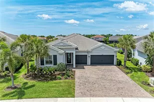 12151 Cranston Way, Lakewood Ranch, FL 34211 - Photo 2
