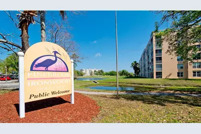 4570 Pinebrook Circle #302, Bradenton, FL 34209 - Photo 4