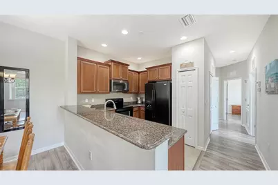 7843 Moonstone Drive #24-202, Sarasota, FL 34233 - Photo 8