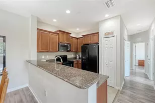 7843 Moonstone Dr, Sarasota, FL 34233 - Photo 8