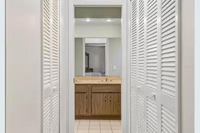 2749 Greendale Drive, Sarasota, FL 34232 - Photo 20