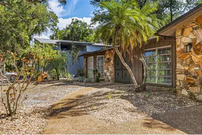 2749 Greendale Drive, Sarasota, FL 34232 - Photo 4