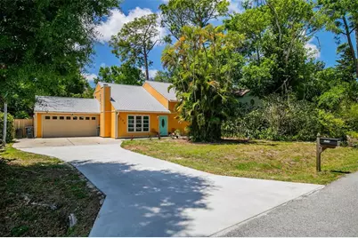 3174 Peachtree Street, Sarasota, FL 34231 - Photo 2