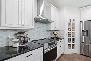 606 19th Ave W, Palmetto, FL 34221 - Photo 10