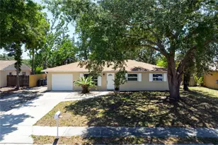 5446 Foxwood Dr, Sarasota, FL 34232 - Photo 1