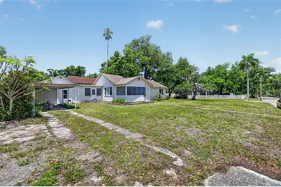 1302 22nd Street W, Bradenton, FL 34205 - Photo 10