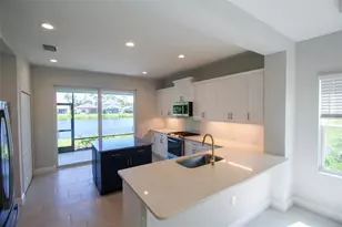 12813 True Blue Cir, Bradenton, FL 34211 - Photo 8