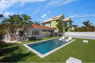 118 9th Street N, Bradenton Beach, FL 34217 - Photo 28