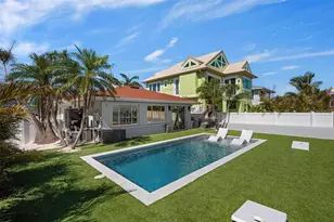 118 9th St N, Bradenton Beach, FL 34217 - Photo 28