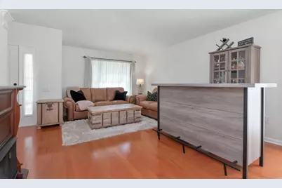 25944 Winning Colors Way, Wesley Chapel, FL 33544 - Photo 18