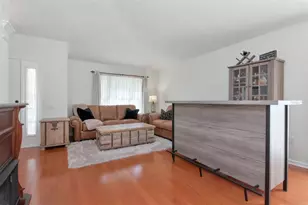 25944 Winning Colors Way, Wesley Chapel, FL 33544 - Photo 18