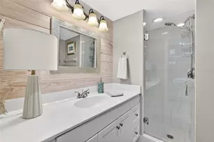 633 Alhambra Rd, Venice, FL 34285 - Photo 20