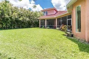 7341 Featherstone Blvd, Sarasota, FL 34238 - Photo 28