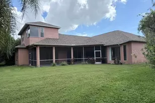 7341 Featherstone Blvd, Sarasota, FL 34238 - Photo 2