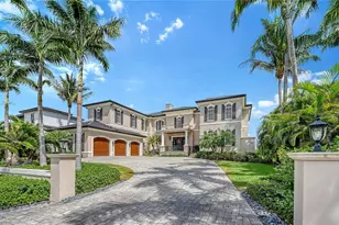 667 Mourning Dove Dr, Sarasota, FL 34236 - Photo 2
