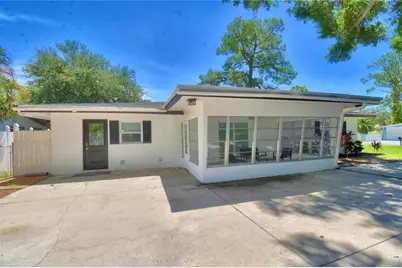 3553 Center Circle, Largo, FL 33774 - Photo 14
