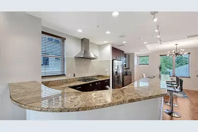 235 Cocoanut Avenue #113C, Sarasota, FL 34236 - Photo 12