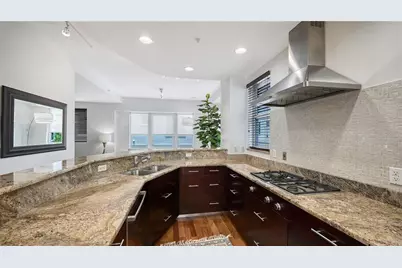 235 Cocoanut Avenue #113C, Sarasota, FL 34236 - Photo 10