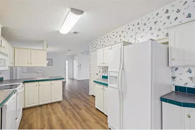 6710 36th Avenue E #282, Palmetto, FL 34221 - Photo 10