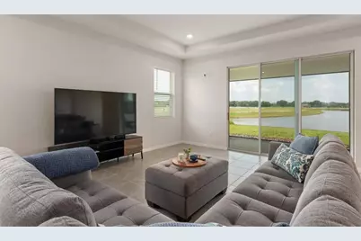520 158th Street E, Bradenton, FL 34212 - Photo 4