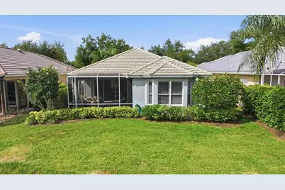 7131 Kensington Court, University Park, FL 34201 - Photo 32