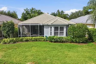 7131 Kensington Ct, University Park, FL 34201 - Photo 32