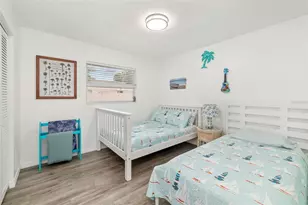 3049 Gypsy St, Sarasota, FL 34231 - Photo 18