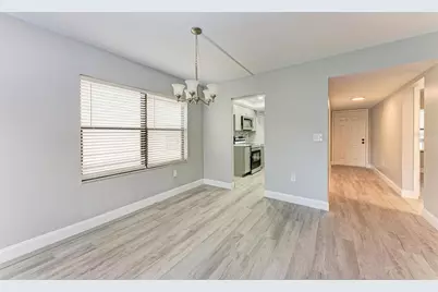 515 30th Avenue W #H201, Bradenton, FL 34205 - Photo 12