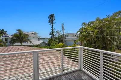 1613 Idle Lane, Sarasota, FL 34231 - Photo 22