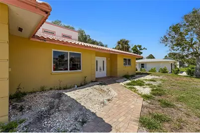 1613 Idle Lane, Sarasota, FL 34231 - Photo 4