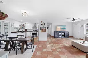 3670 Sunset Beach Dr, Venice, FL 34293 - Photo 6