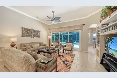 4956 Sabal Lake Circle, Sarasota, FL 34238 - Photo 2