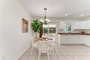 1211 Cypress Ave, Venice, FL 34285 - Photo 8