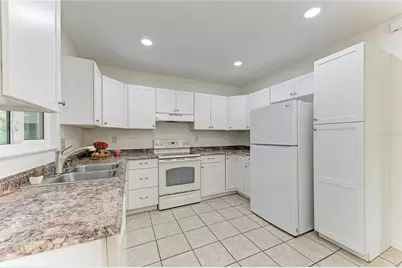 1211 Cypress Avenue, Venice, FL 34285 - Photo 10