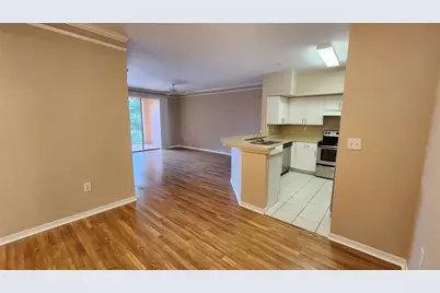 4114 Central Sarasota Pkwy #1124, Sarasota, FL 34238 - Photo 4