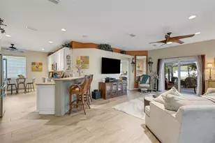 6242 Blue Runner Ct, Lakewood Ranch, FL 34202 - Photo 10