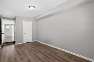 3300 Kingston St N, Saint Petersburg, FL 33713 - Photo 32