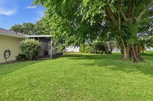 3510 62nd St W, Bradenton, FL 34209 - Photo 14