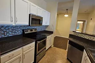 4802 51st Street W, Bradenton, FL 34210 - Photo 10