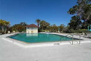 6064 Fairway Ln, Bradenton, FL 34210 - Photo 36
