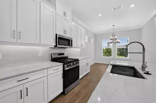 10573 Eclipse St, Sarasota, FL 34241 - Photo 6