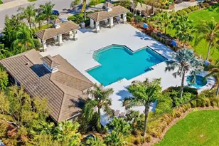 5437 Chatham Square Way, Bradenton, FL 34203 - Photo 2