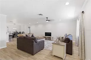 4219 2nd Ave NE, Bradenton, FL 34208 - Photo 10