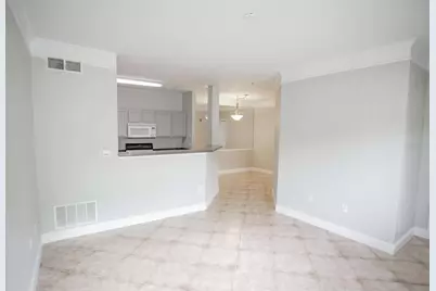 4802 51st Street W #307, Bradenton, FL 34210 - Photo 8