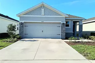 8072 Penrose Pl, Wildwood, FL 34785 - Photo 1