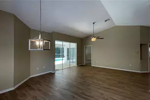 4456 Del Sol Blvd, Sarasota, FL 34243 - Photo 8